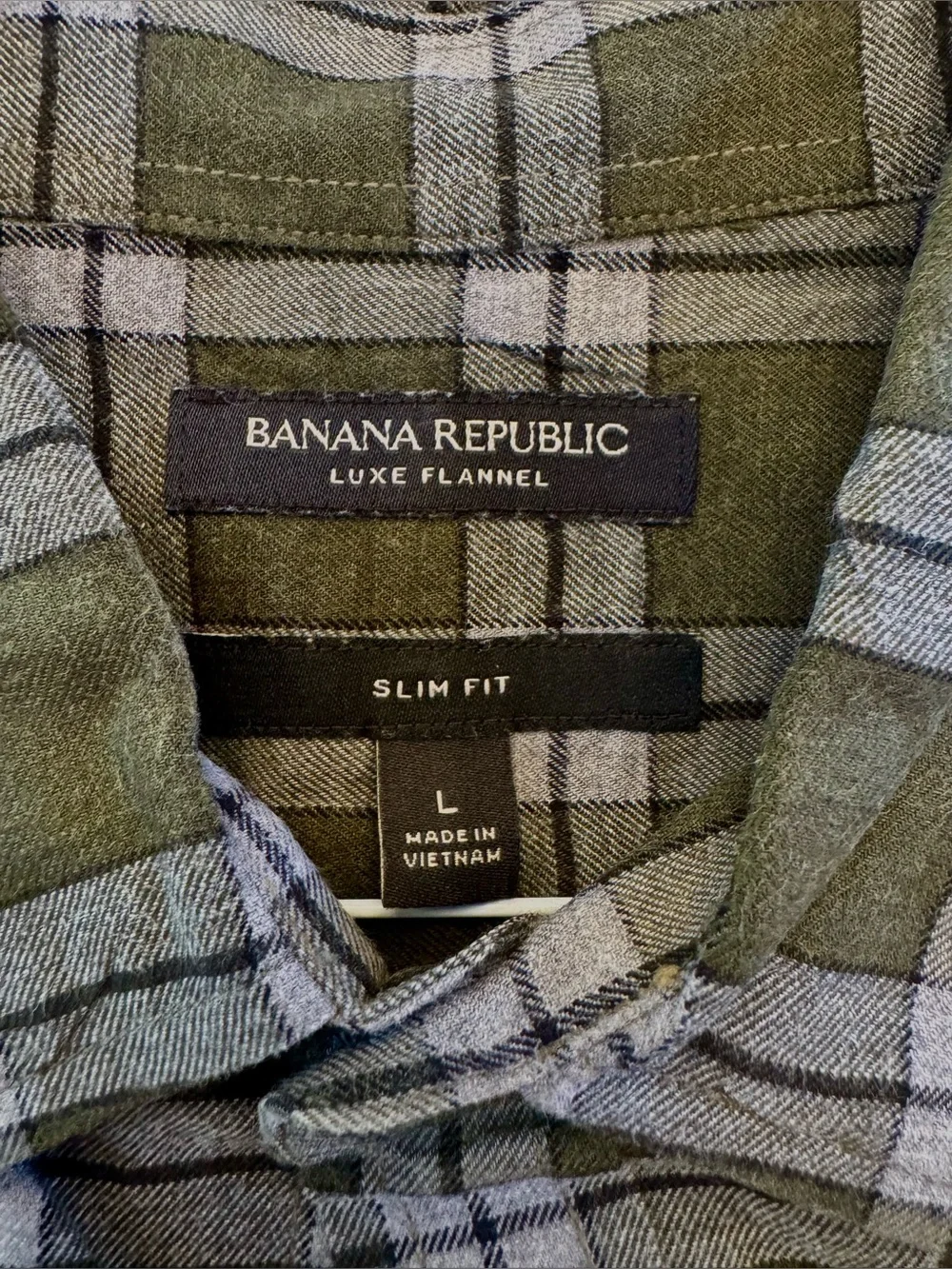 Banana Republic Luxe Flannel Slim Fit Plaid Button Down Shirt Men’s Large